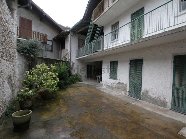 Villetta a schiera in vendita di 213 m²