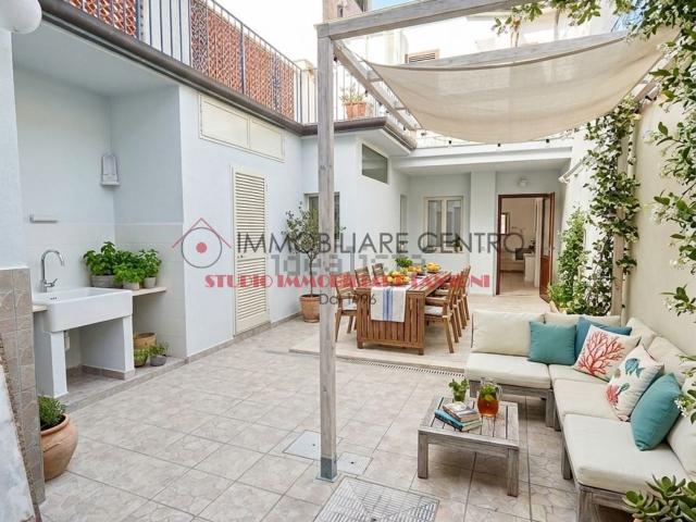 Villetta a schiera in vendita di 213 m² in Via Giuseppe Verdi, 81