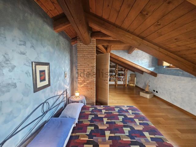 Villetta a schiera in vendita di 213 m² in Strada Vecchia di Barbania, 22