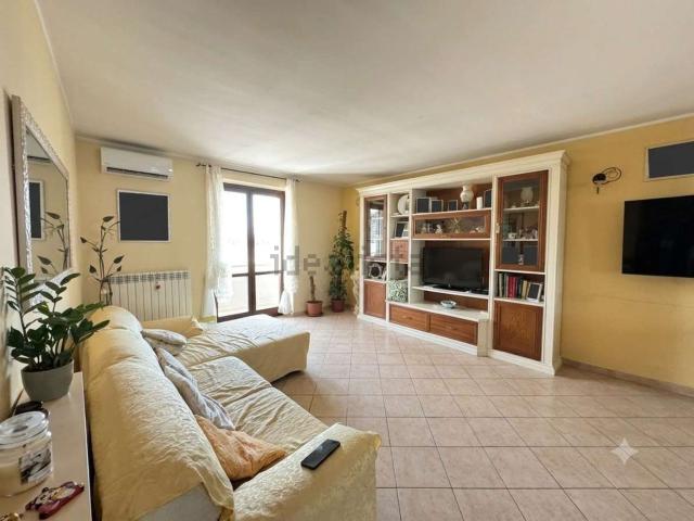 Villetta a schiera in vendita di 215 m²