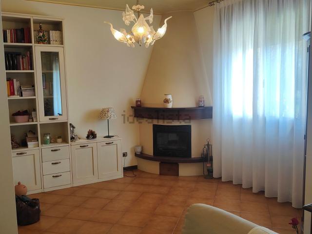 Villetta a schiera in vendita di 215 m² in Via Canaletto