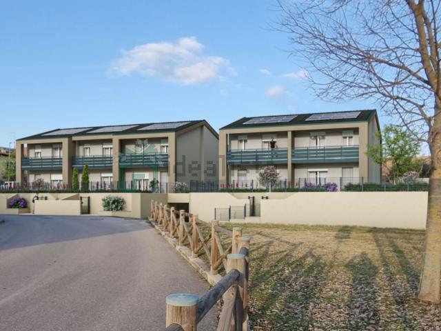 Villetta a schiera in vendita di 215 m² in Via degli Olmi