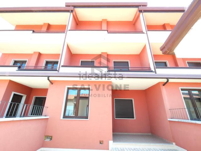 Villetta a schiera in vendita di 215 m² in Via Sant&apos Antuono
