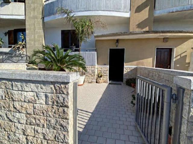 Villetta a schiera in vendita di 216 m² in Via Germania