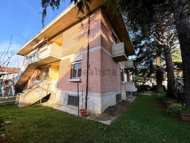 Villetta a schiera in vendita di 219 m²
