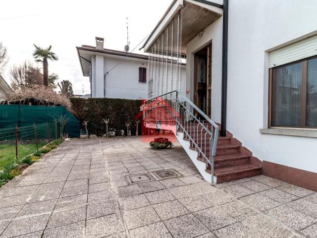Villetta a schiera in vendita di 220 m²