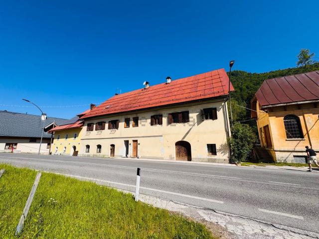 Villetta a schiera in vendita di 220 m² in Via Cavour