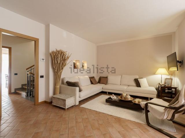 Villetta a schiera in vendita di 220 m² in Via Amerigo Bresci