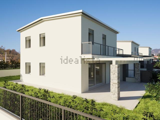Villetta a schiera in vendita di 220 m² in Via Budrion