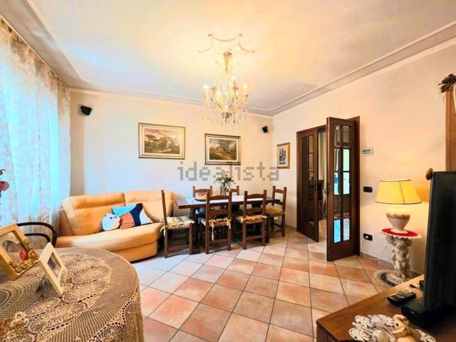 Villetta a schiera in vendita di 220 m² in Via Nuova