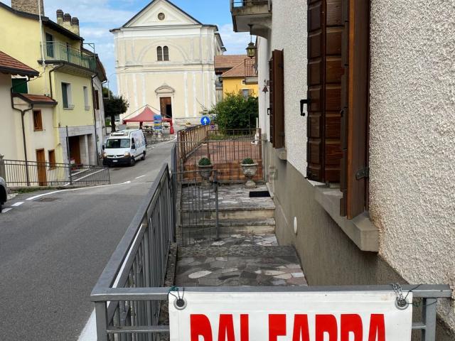 Villetta a schiera in vendita di 220 m² in Via Roma, 79