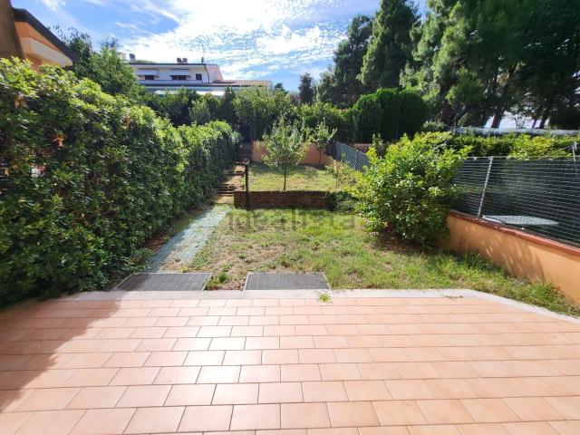 Villetta a schiera in vendita di 222 m² in Via Aldo Moro, 121