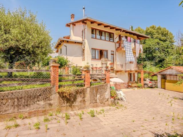 Villetta a schiera in vendita di 224 m² in Via Valle dell&apos Acqua Edis, 9