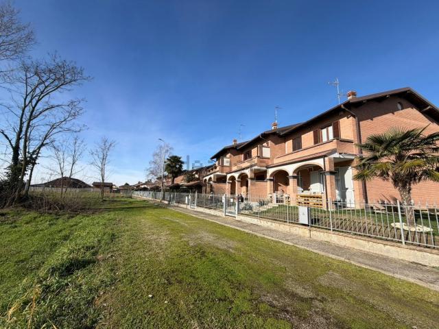 Villetta a schiera in vendita di 225 m² in Via Chiesa, 130