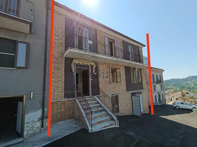 Villetta a schiera in vendita di 225 m² in Via San Salvatore, 27