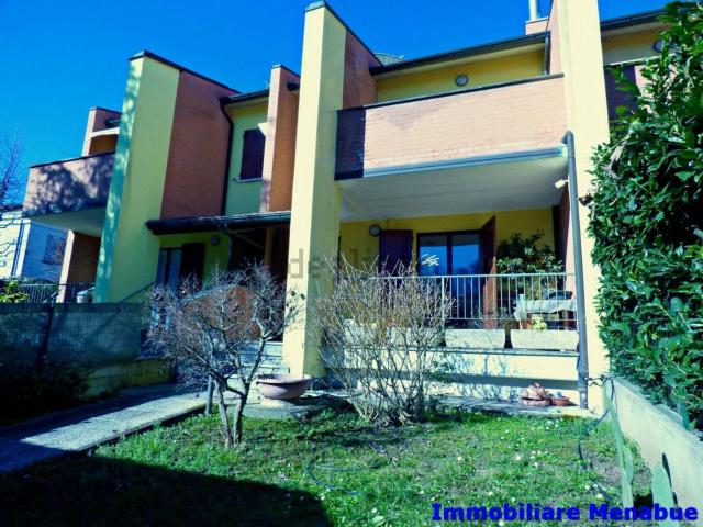 Villetta a schiera in vendita di 226 m² in Via Vittorio Bachelet