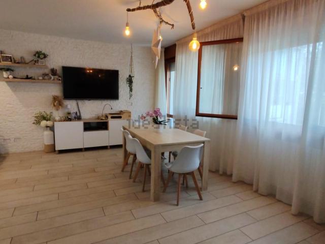 Villetta a schiera in vendita di 230 m²