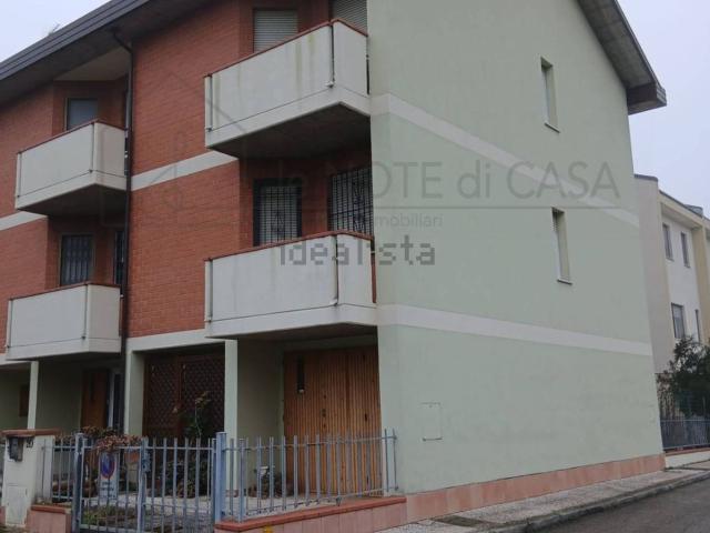 Villetta a schiera in vendita di 230 m² in Via Brisighella, 20