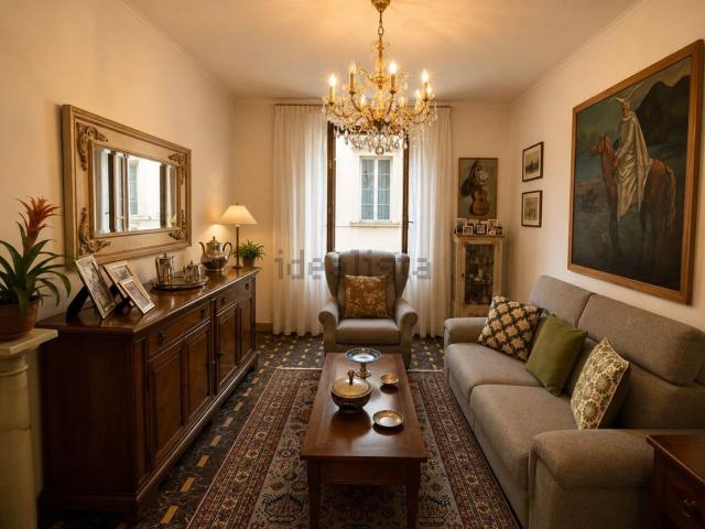 Villetta a schiera in vendita di 230 m² in Via Garibaldi