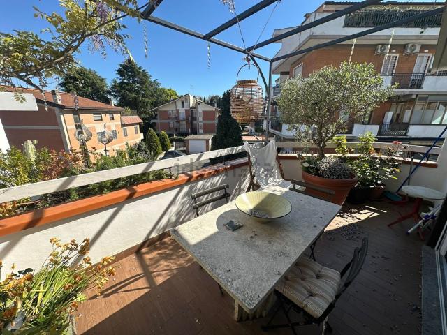 Villetta a schiera in vendita di 230 m² in Via Santa Giovanna Elisabetta