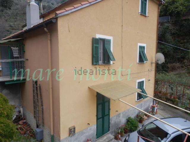 Villetta a schiera in vendita di 230 m² in Via Santuario, 60
