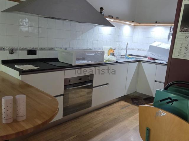 Villetta a schiera in vendita di 230 m² in Via Passo Buole