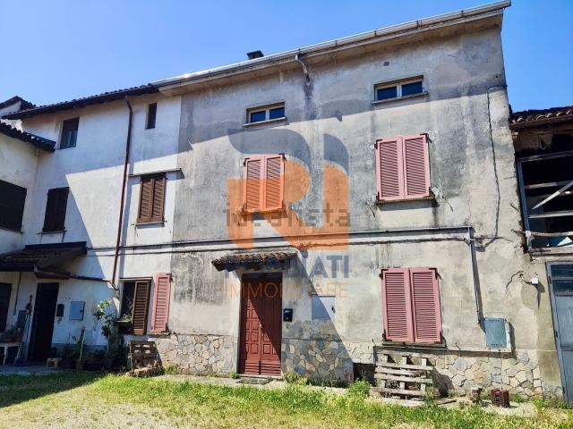 Villetta a schiera in vendita di 233 m² in Via Caduti, 150