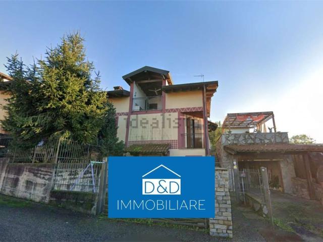 Villetta a schiera in vendita di 233 m² in Via Schiappina, 6