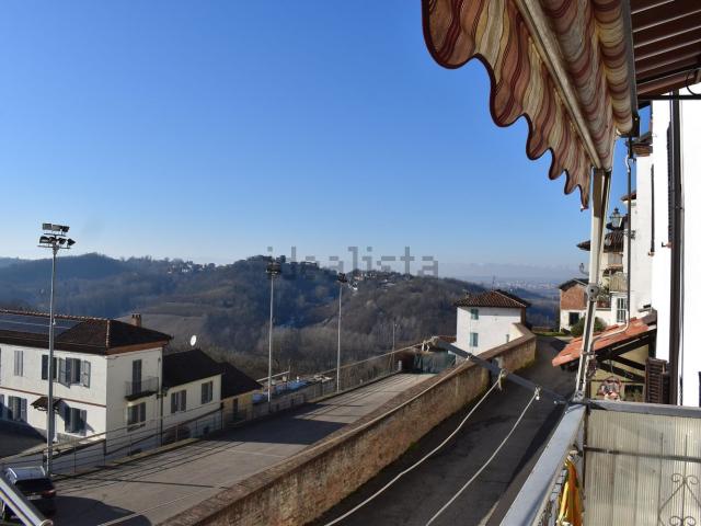 Villetta a schiera in vendita di 238 m² in Via Manzoni, 1