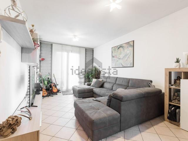 Villetta a schiera in vendita di 239 m² in Via Roma
