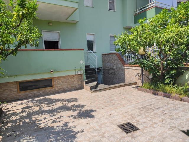 Villetta a schiera in vendita di 240 m²
