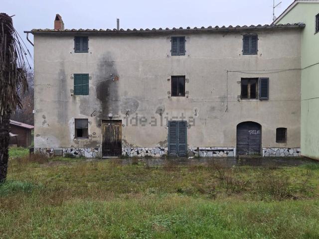 Villetta a schiera in vendita di 240 m² in Via dei Nencini