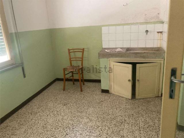 Villetta a schiera in vendita di 240 m² in Via Nazionale Barigazzo
