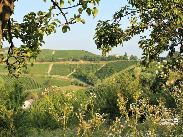 Villetta a schiera in vendita di 244 m² in Via Laioli