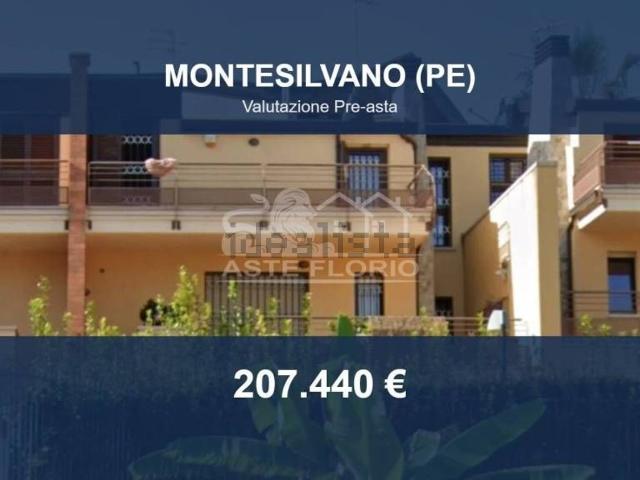 Villetta a schiera in vendita di 245 m² in Via Aspromonte