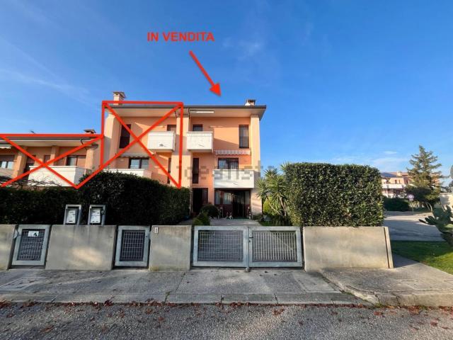 Villetta a schiera in vendita di 246 m²