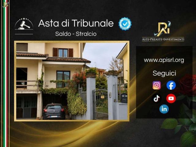Villetta a schiera in vendita di 247 m² in Via Antica Carpenetti, 18