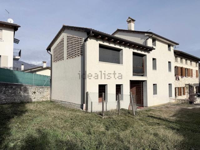 Villetta a schiera in vendita di 250 m² in Via Col de San