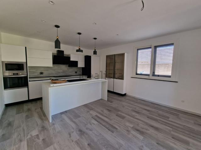 Villetta a schiera in vendita di 250 m² in Via Chieti