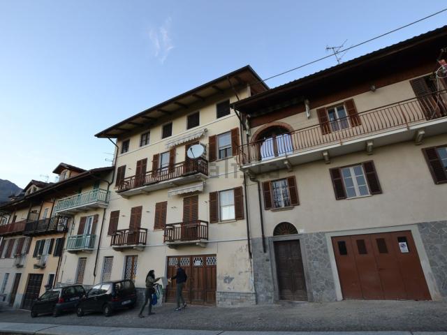 Villetta a schiera in vendita di 250 m² in Via G. A. Ambrosetti, 9