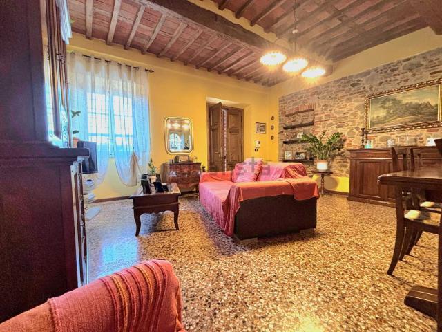 Villetta a schiera in vendita di 250 m² in Via dell&apos Ave Maria, 31