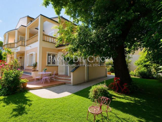 Villetta a schiera in vendita di 250 m² in Via San Jacopo In Acquaviva, 4