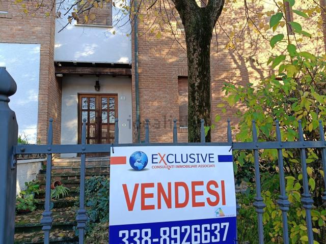 Villetta a schiera in vendita di 250 m² in Via Pio Donati, 11