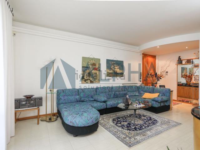 Villetta a schiera in vendita di 250 m² in Via Risorgimento