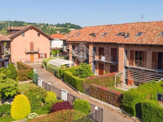 Villetta a schiera in vendita di 250 m² in Via Villafalletto, 28
