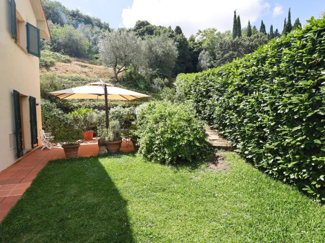 Villetta a schiera in vendita di 250 m² in Piazza Mino da Fiesole