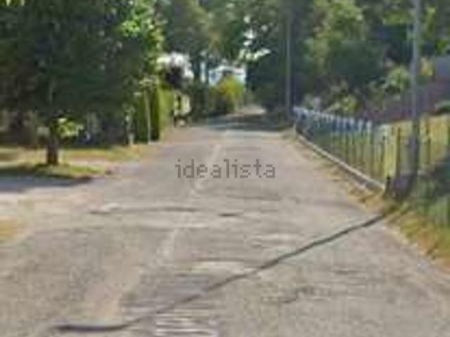 Villetta a schiera in vendita di 252 m² in Via Osteria del Piano
