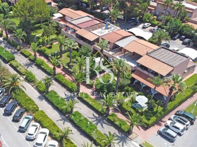 Villetta a schiera in vendita di 256 m² in Via Prestipaolo, 27