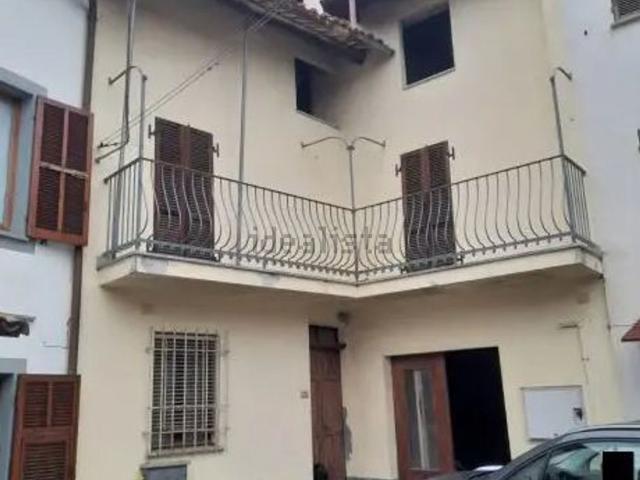 Villetta a schiera in vendita di 257 m² in Via Roma, 40