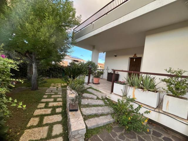 Villetta a schiera in vendita di 260 m² in Strada Casizzi
